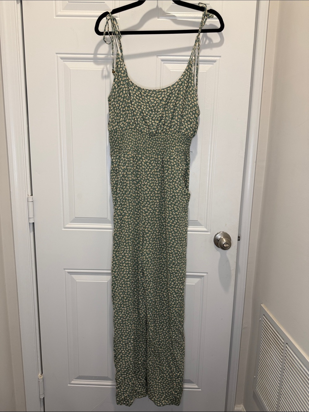 American Eagle Outfitters Sage Green Floral Tie-Shoulder jumpsuit